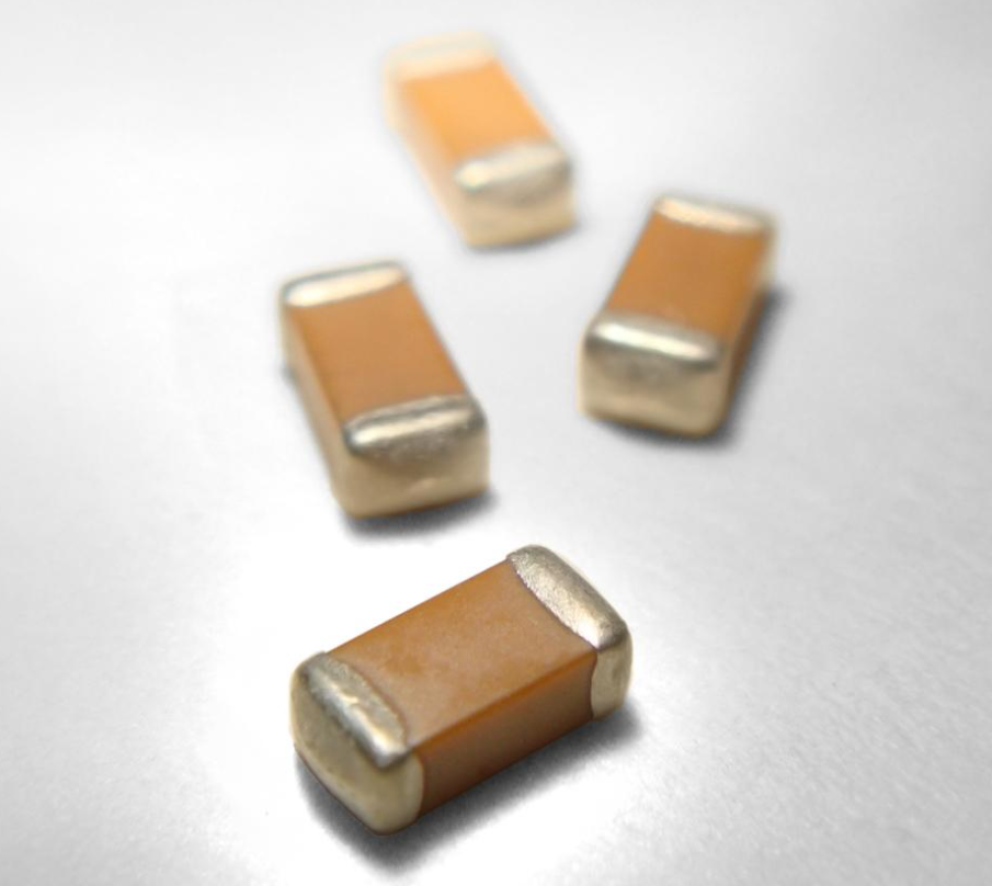 軟端子貼片電容（SG 系列，Cu-poly）